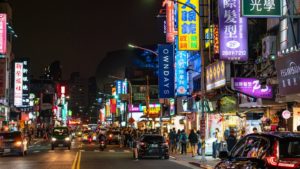 Tempat yang Harus Dikunjungi di Taiwan: pasar malam shilin