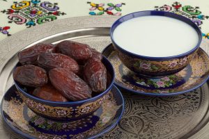 Sunnah food / Date milk illustration